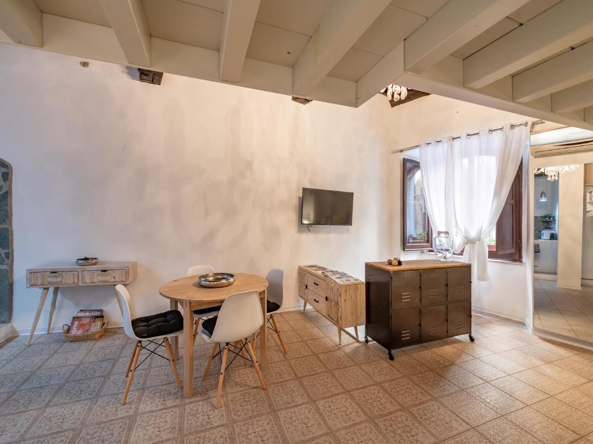 Domus Cordis Apartment Каляри Екстериор снимка